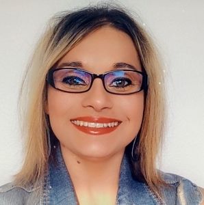 Meet your Posher, Chastity